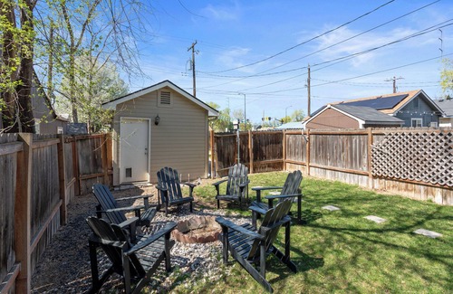 Depot Bench House | Beautiful Home: Near DT/BSU + Fire Pit + Grill