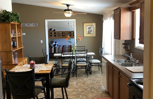 Topock House | Beautiful home near Topock Marina and the Historic route 66