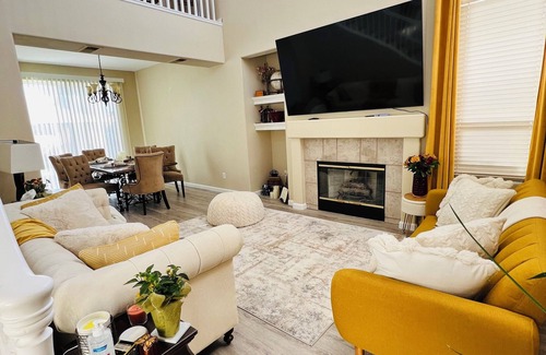 Salinas House | Beautiful home situated on a cul-de-sac