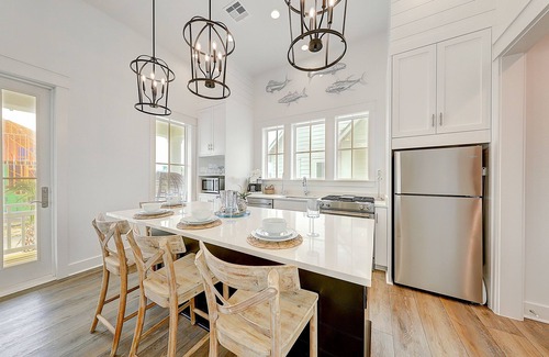 Port Aransas Cabin | Beautiful home with pools, golf, fitness area, washer/dryer, & WiFi