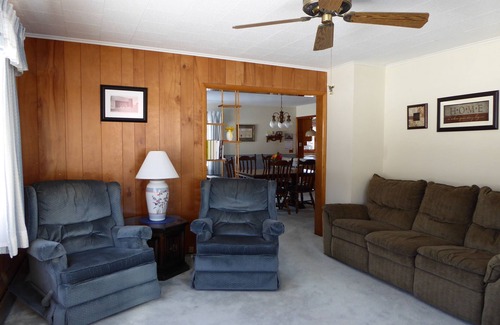 Levering House | Beautiful Home With Miles Of Lake Michigan Public Sand Beach Just Minutes Away