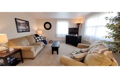 Paradise House | Beautiful Home with Stunning Views in Lancaster