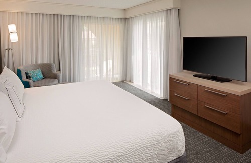 Survey Creek Hotel | Beautiful hotel in Ft Lauderdale