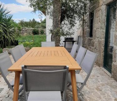 Gouveia House | Beautiful house and garden at Serra da Estrela, perfect for groups and families
