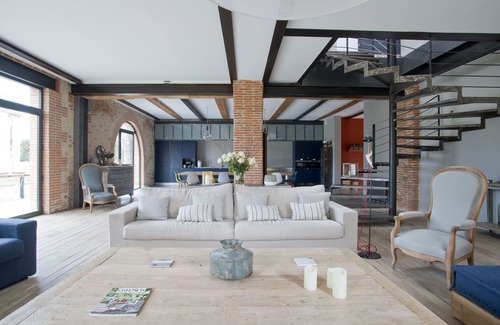 Palau-del-Vidre House | Beautiful house between vineyards and orchards