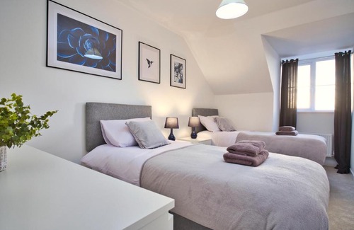 Peterborough House | BEAUTIFUL HOUSE in a QUIET LOCATION