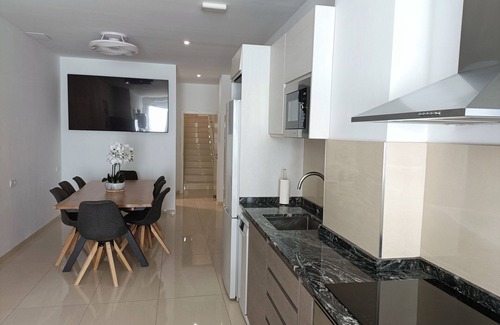 La Malva-rosa Apartment | Beautiful house in Malvarrosa/Patacona beach, ideal for families