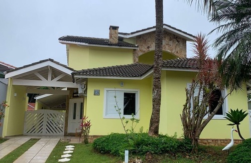 Balneario Mogiano House | Beautiful house in the condominium morada da praia Bertioga