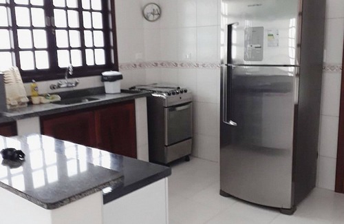 Sumare House | Beautiful house in Ubatuba (near the center - 4.5 km from the beach)