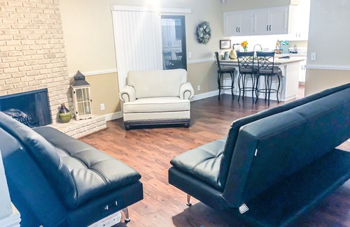 Selma House | Beautiful House - near 3 National Parks!