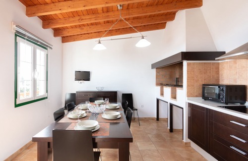 Villa de Mazo Ski Chalet | BEAUTIFUL HOUSE SEA VIEWS WIFI