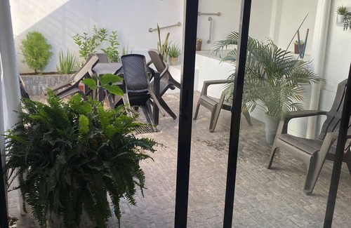 Sonsonate House | Beautiful house to relax, very close to shops and restaurant