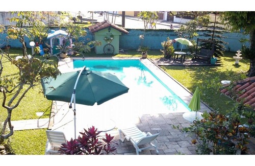 Itanhaem House | Beautiful House w/7 Bedrooms being 6 suites {comfortable leisure playground WIFI}