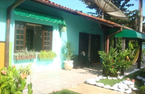Itanhaem House | Beautiful House w/7 Bedrooms being 6 suites {comfortable leisure playground WIFI}