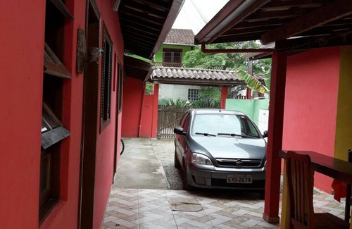 Downtown Ubatuba House | BEAUTIFUL HOUSE WITH 5 BEDROOMS, 5 BATHROOMS FOR 25 PEOPLE, PEREQUE AÇU BEACH, UBATUBA