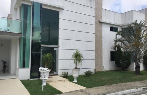 Parnamirim House | Beautiful house with pool and garden