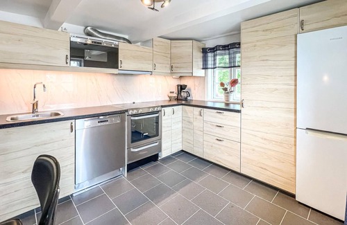 Vaxtorp House | Beautiful house with large garden in the middle of small Våxtorp.