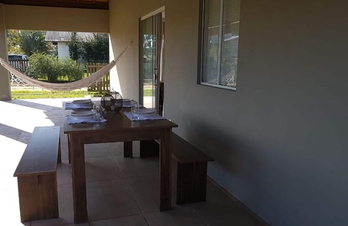 Arroio House | Beautiful house with Wi-Fi, swimming pool and barbecue area