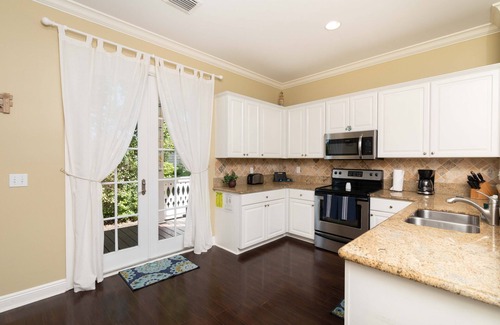 Islamorada House | Beautiful Island Home in Anglers Reef! Ocean front community. Pool & boat slip.