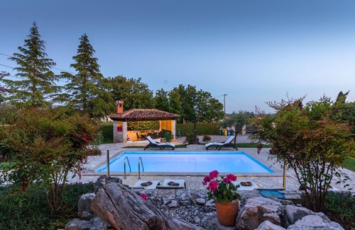 Kastelir-Labinci Villa | Beautiful Istrian stone house, with panoramic sea view and beautiful garden.