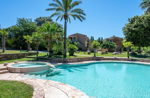 Campiglia Marittima Villa | Beautiful private villa with A/C, private pool, WIFI, hot tub, TV, patio and pets allowed