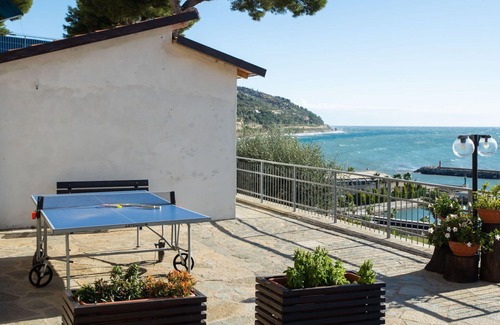 San Lorenzo al Mare House | Beautiful apartment in villa for 4 guests with WIFI, A/C, TV, terrace and pets allowed