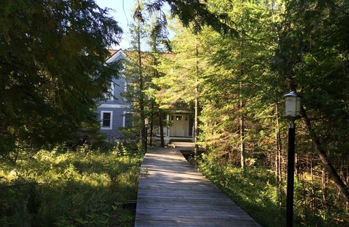 Boyne City House | Beautiful Lake Charlevoix with Sandy Beach- Great For Families