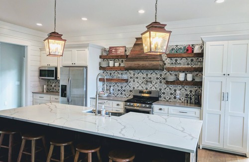 Wedowee House | Beautiful lake house on quiet cove with stunning views.