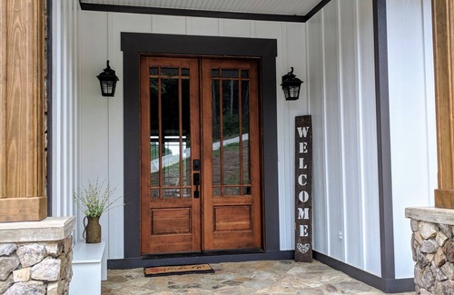 Wedowee House | Beautiful lake house on quiet cove with stunning views.