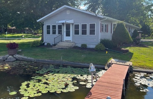 Mill Creek House | Beautiful Lake House steps from the water's edge