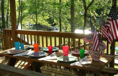 Wedowee House | Beautiful Lake House With Pontoon Boat Available! Jet Ski Rental Also Available