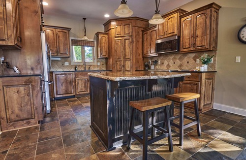 Gravois Mills House | Beautiful Lake of the Ozarks FAMILY Home in a quiet cove at MM44.5