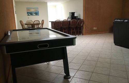 Dadeville House | Beautiful lake space, privacy, canoe, kayaks, sunsets