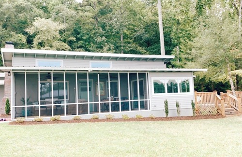 Bowling Green House | Beautiful Lake Wylie: Kayaks, dock, firepit, & beach
