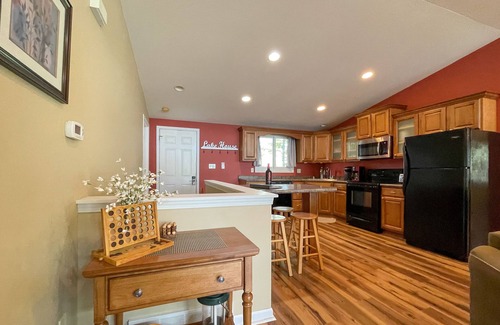 Hustisford House | Beautiful lakefront, Newly Remodeled Lower Level!