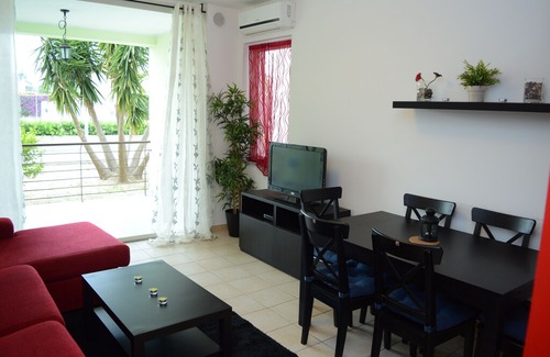 Isca Marina Apartment | Beautiful large coastal apartment on Ionian Sea 2