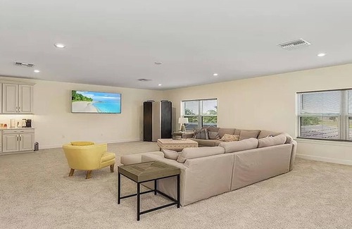 Naples House | Beautiful large home with pool and spa, minutes from Marco Island and 5th Ave
