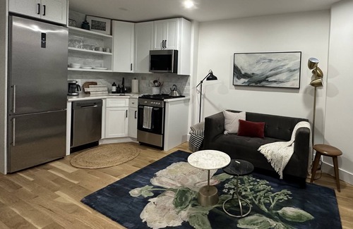 Bedford-Stuyvesant Apartment | Beautiful large true 2 bed room/2 full bathroom in a Brooklyn brownstone