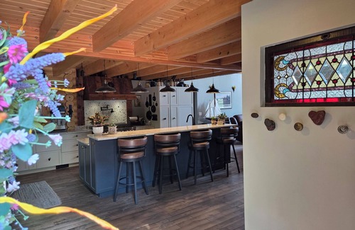 Boularderie Cabin | Beautiful Log Cabin on the water, in Cape Breton, minutes to the Cabot Trail.