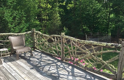 Valle Crucis Cabin | Beautiful Log Cabin with river access to The Watagua. Newly added Fire Pit