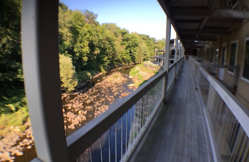 Ludlow Condo | Beautiful Ludlow Mill Condo W/Free Shuttle To Okemo