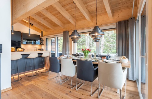 Turracher Hohe Ski Chalet | Beautiful luxurious panoramic lodge with sauna