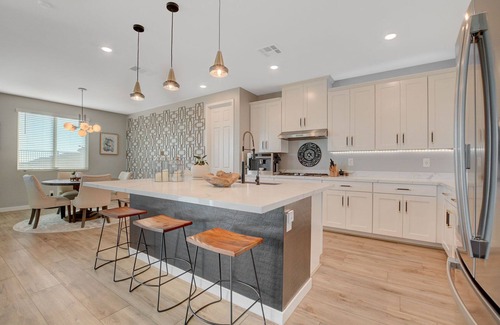 Las Vegas House | Beautiful Luxury home with resort-like pool. Gated. Summerlin.