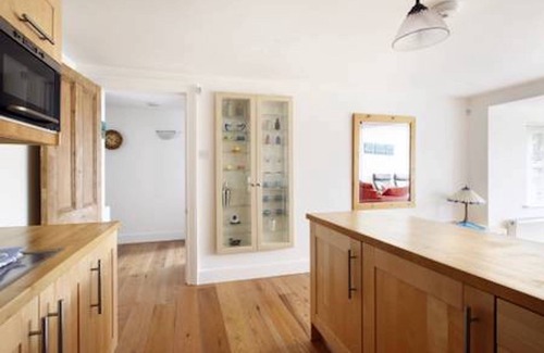 Brighton Apartment | Beautiful, luxury two bedroom apartment, within easy reach of the city centre,