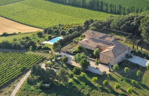 Rustrel House | Beautiful manor with swimming pool and orchard facing the Provençal Colorado