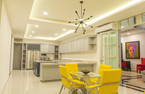 Puerto Aventuras House | Beautiful mansion in Puerto Aventuras with pool