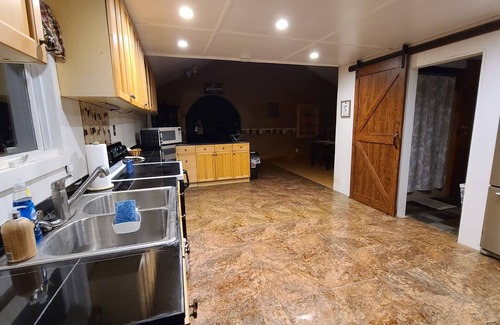 Union House | Beautiful Midcoast Maine Private 3 Bedroom Home