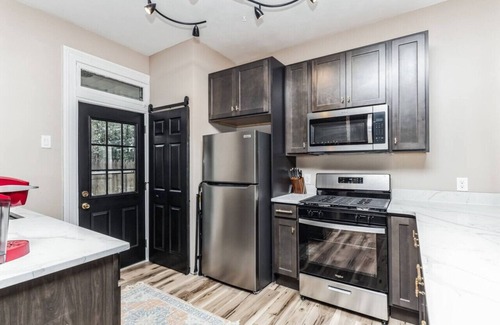 Millvale House | Beautiful Millvale Retreat