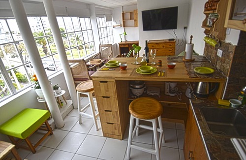 Chorrillos Apartment | Beautiful mini apartment facing the sea 10 minutes from the best beaches of Lima