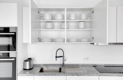 Tiergarten Apartment | Beautiful Mitte 2BR near park am Gleisdreieck, by Blueground